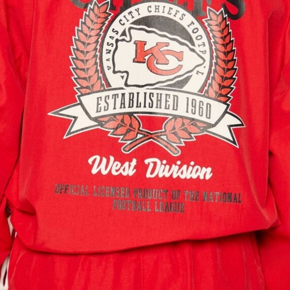 Kansas City Chiefs windbreaker size Medium NWT - Picture 3 of 3